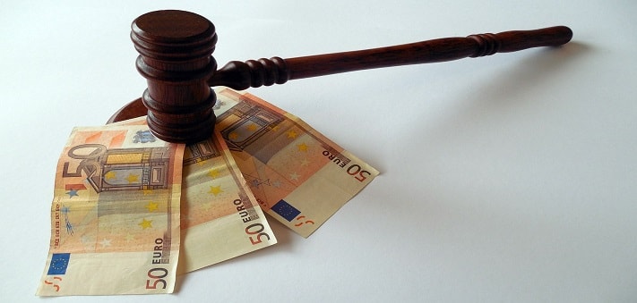 Richterhammer bei Insolvenzrecht - Schuldnerberatung Frechen